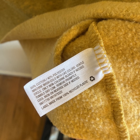 Mustard cropped sweater - Picture 4 of 4